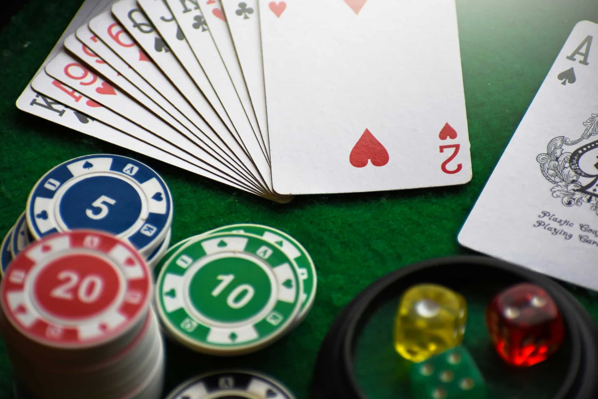 The Unseen World of Casino Affiliate Marketing: How It Drives Online Gambling